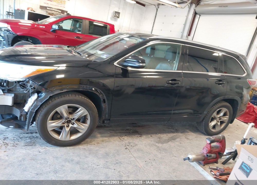 2015 TOYOTA HIGHLANDER LIMITED PLATINUM V6 VIN: 5TDDKRFH2FS190497