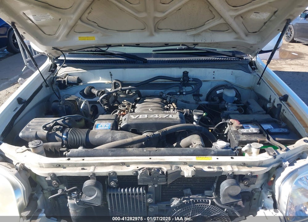 2005 TOYOTA SEQUOIA SR5 V8 VIN: 5TDZT34A05S262866