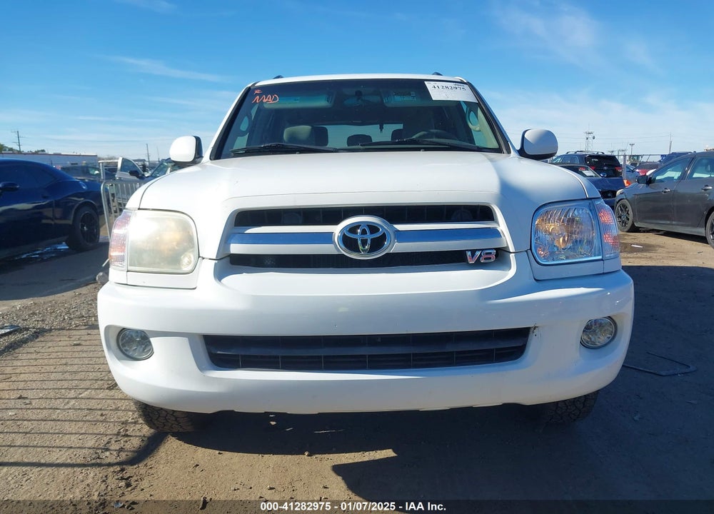 2005 TOYOTA SEQUOIA SR5 V8 VIN: 5TDZT34A05S262866
