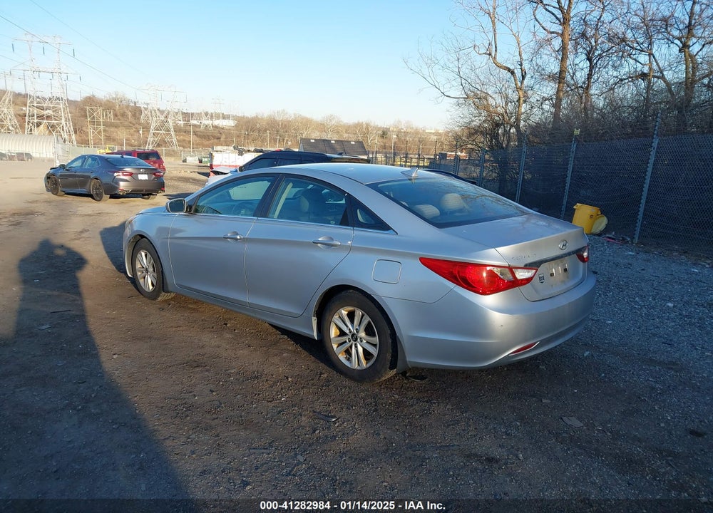 2011 HYUNDAI SONATA GLS VIN: 5NPEB4AC9BH276358