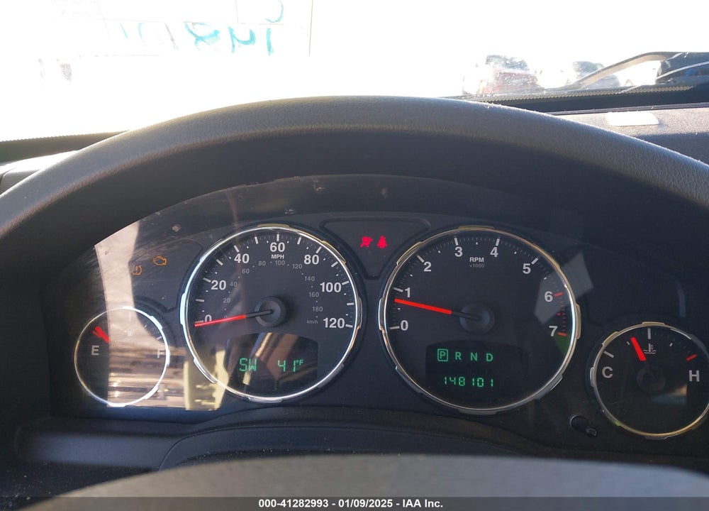 2009 JEEP LIBERTY VIN: 1J8GN28K99W541004