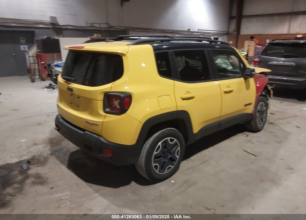 2016 JEEP RENEGADE TRAILHAWK VIN: ZACCJBCTXGPD38327