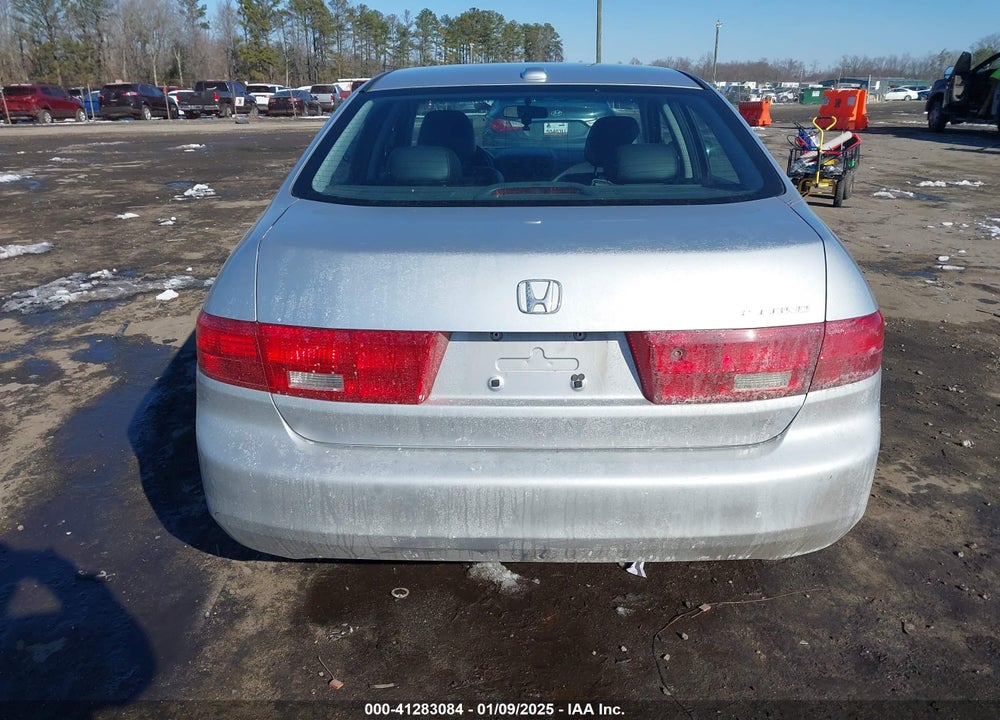 2005 HONDA ACCORD 2.4 EX VIN: 1HGCM56855A039780
