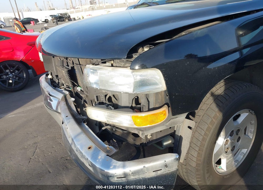2004 CHEVROLET SUBURBAN 1500 LS VIN: 1GNEC16T94J194331