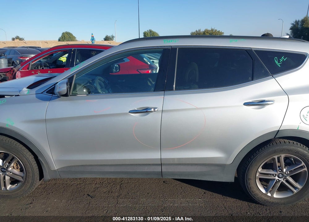 2017 HYUNDAI SANTA FE SPORT 2.4L VIN: 5XYZU3LB8HG448082