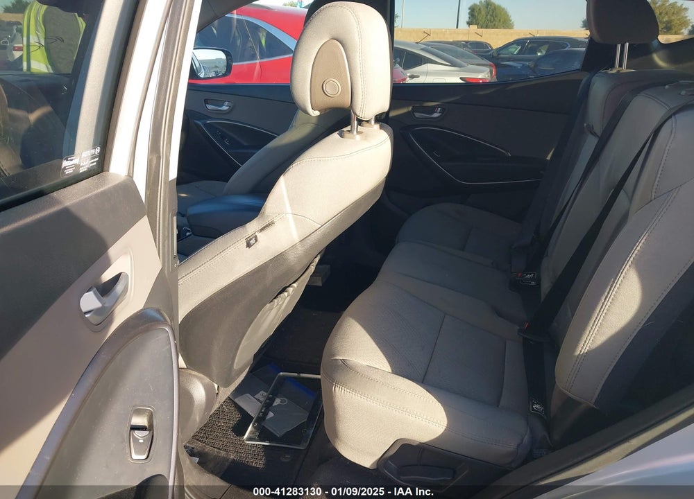 2017 HYUNDAI SANTA FE SPORT 2.4L VIN: 5XYZU3LB8HG448082
