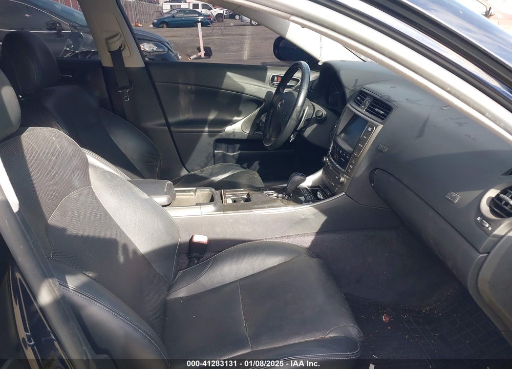 2010 LEXUS IS 250 VIN: JTHBF5C22A2099555