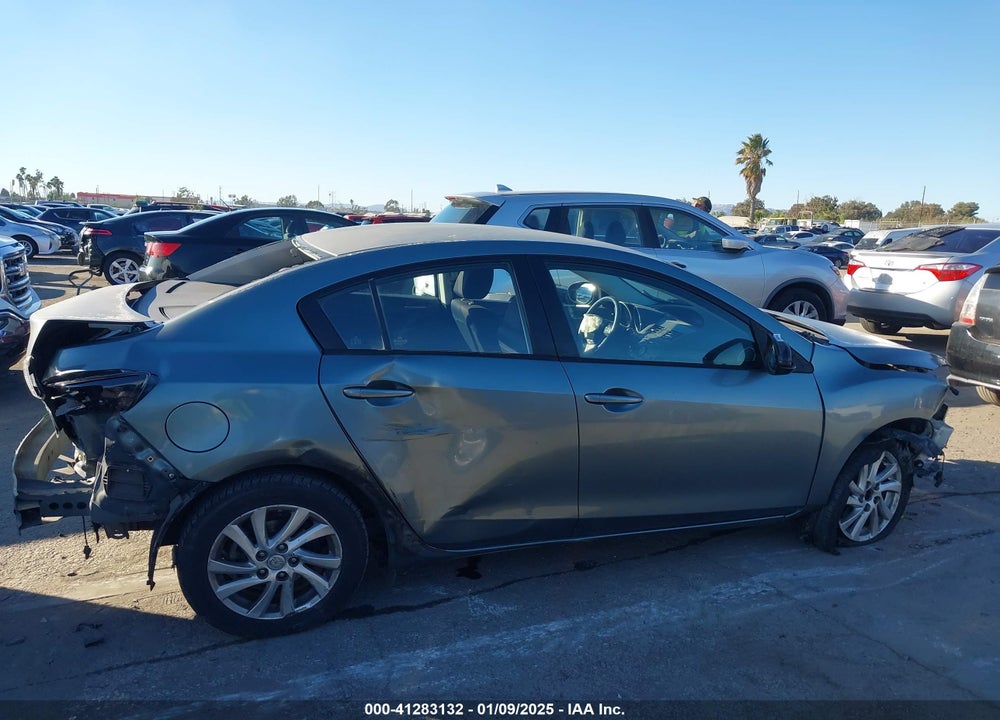 2012 MAZDA 3 VIN: JM1BL1V8XC1557050