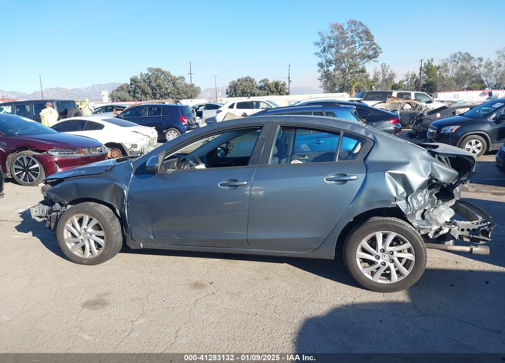 2012 MAZDA 3 VIN: JM1BL1V8XC1557050