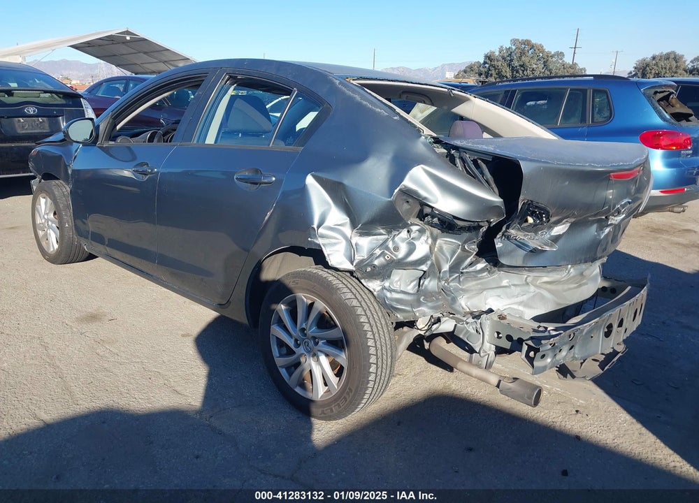 2012 MAZDA 3 VIN: JM1BL1V8XC1557050