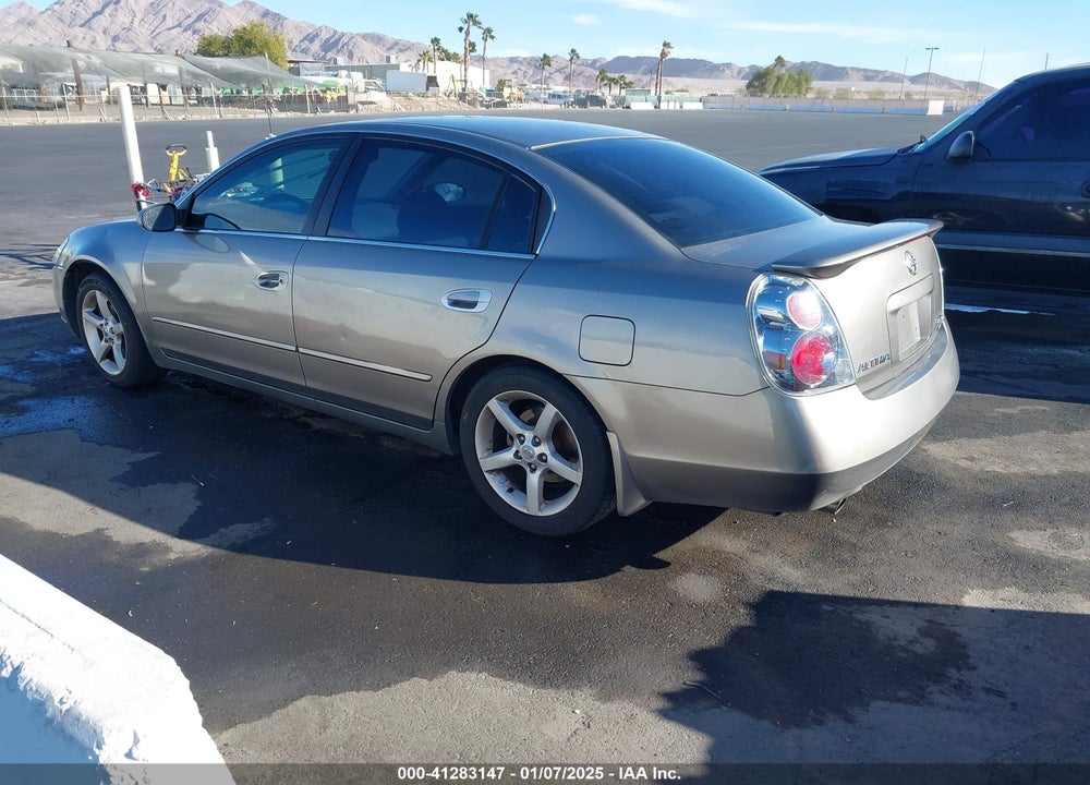 2005 NISSAN ALTIMA 3.5 SE VIN: 1N4BL11D85C200921