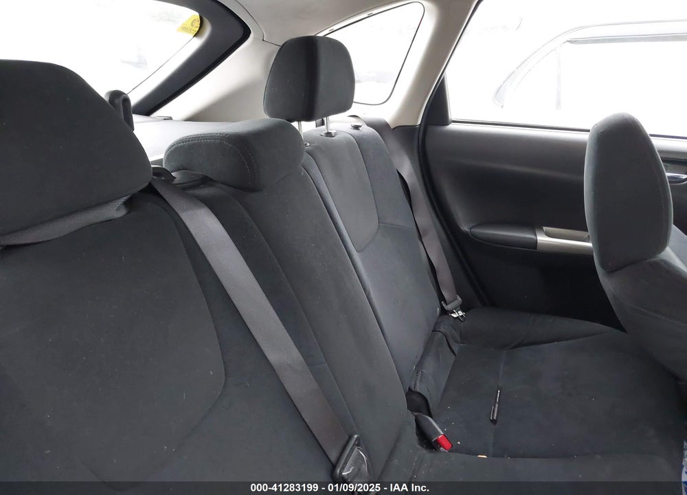 2010 SUBARU IMPREZA 2.5I PREMIUM VIN: JF1GH6B67AH823853