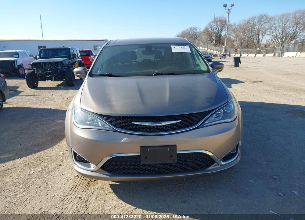 2018 CHRYSLER PACIFICA TOURING PLUS VIN: 2C4RC1FG3JR175021