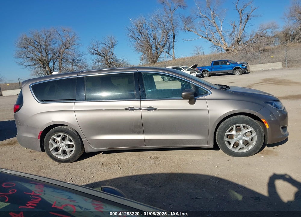 2018 CHRYSLER PACIFICA TOURING PLUS VIN: 2C4RC1FG3JR175021