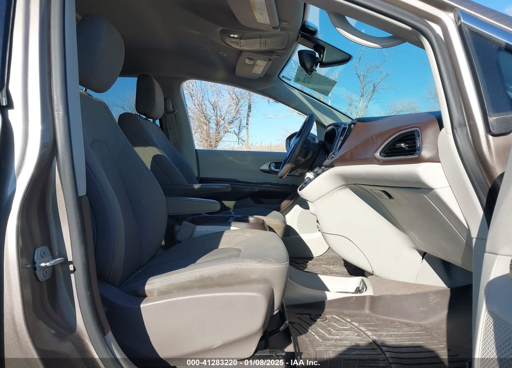 2018 CHRYSLER PACIFICA TOURING PLUS VIN: 2C4RC1FG3JR175021