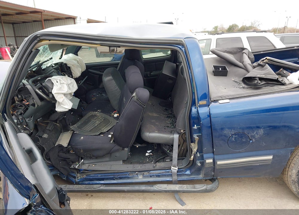 2000 CHEVROLET SILVERADO 1500 VIN: 2GCEC19W7Y1367696