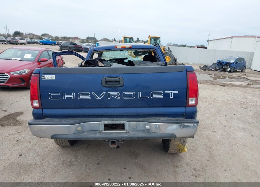 2000 CHEVROLET SILVERADO 1500 VIN: 2GCEC19W7Y1367696