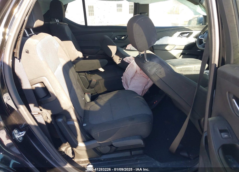 2023 CHEVROLET TRAVERSE FWD LT CLOTH VIN: 1GNERGKW6PJ182496