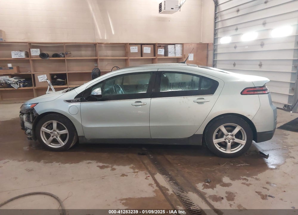 2012 CHEVROLET VOLT VIN: 1G1RB6E4XCU108437