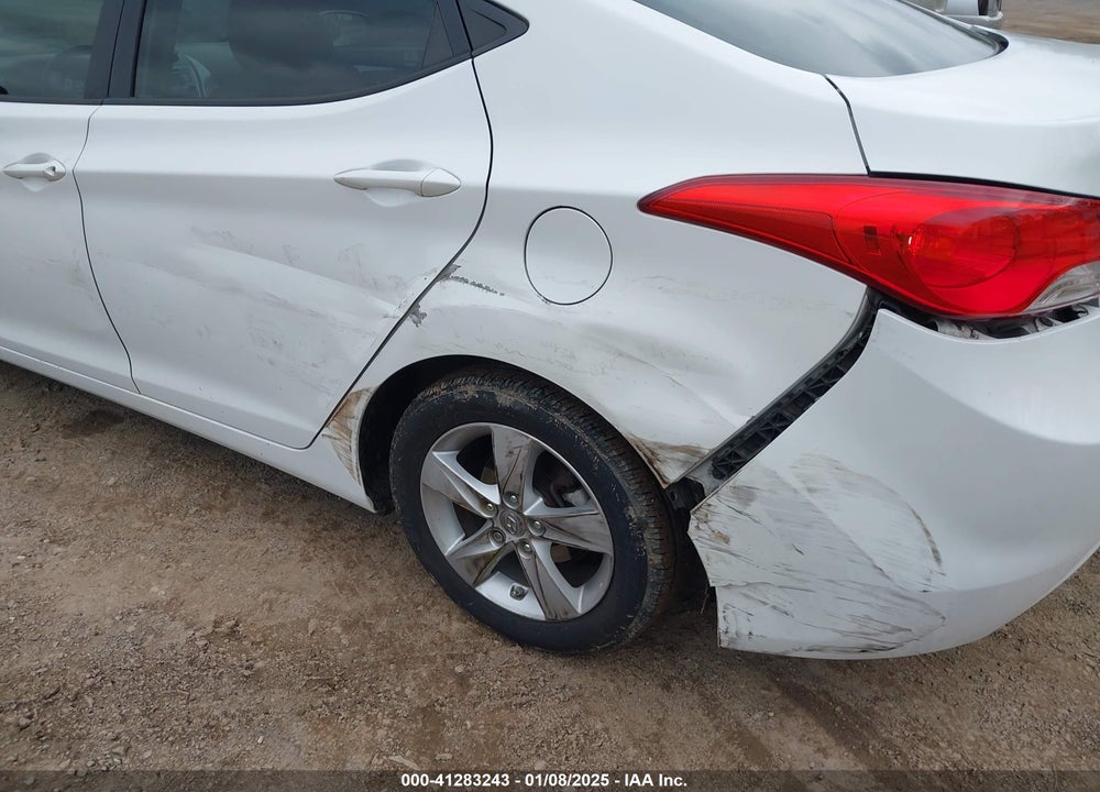 2013 HYUNDAI ELANTRA VIN: 5NPDH4AE0DH407708