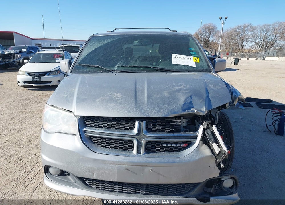 2015 DODGE GRAND CARAVAN VIN: 2C4RDGCG5FR690520