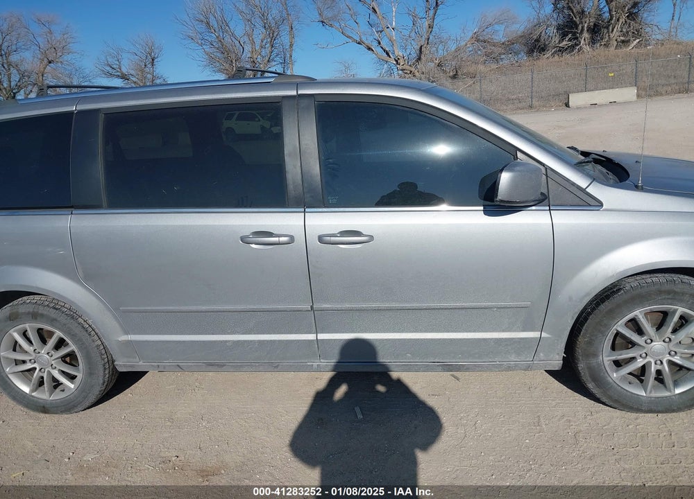 2015 DODGE GRAND CARAVAN VIN: 2C4RDGCG5FR690520