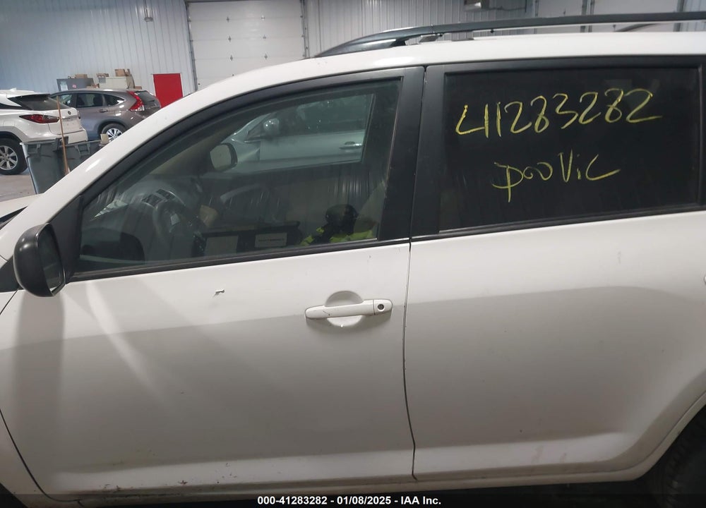 2012 TOYOTA RAV4 VIN: 2T3BF4DV0CW231081