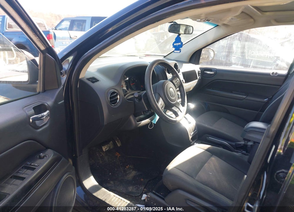 2012 JEEP COMPASS LATITUDE VIN: 1C4NJDEB6CD604802