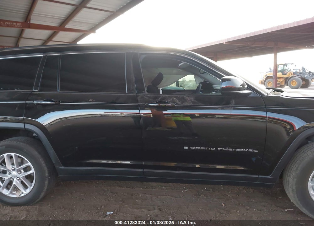 2023 JEEP GRAND CHEROKEE L LAREDO X 4X4 VIN: 1C4RJKAG2P8898513