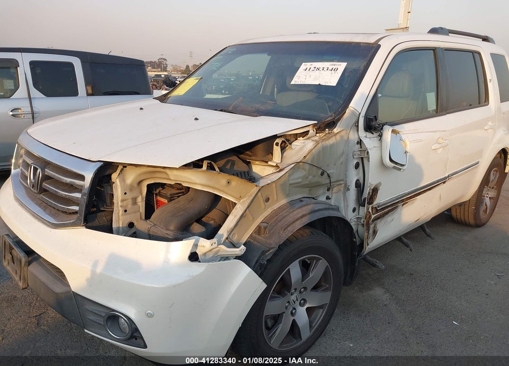 2012 HONDA PILOT TOURING VIN: 5FNYF3H9XCB027136