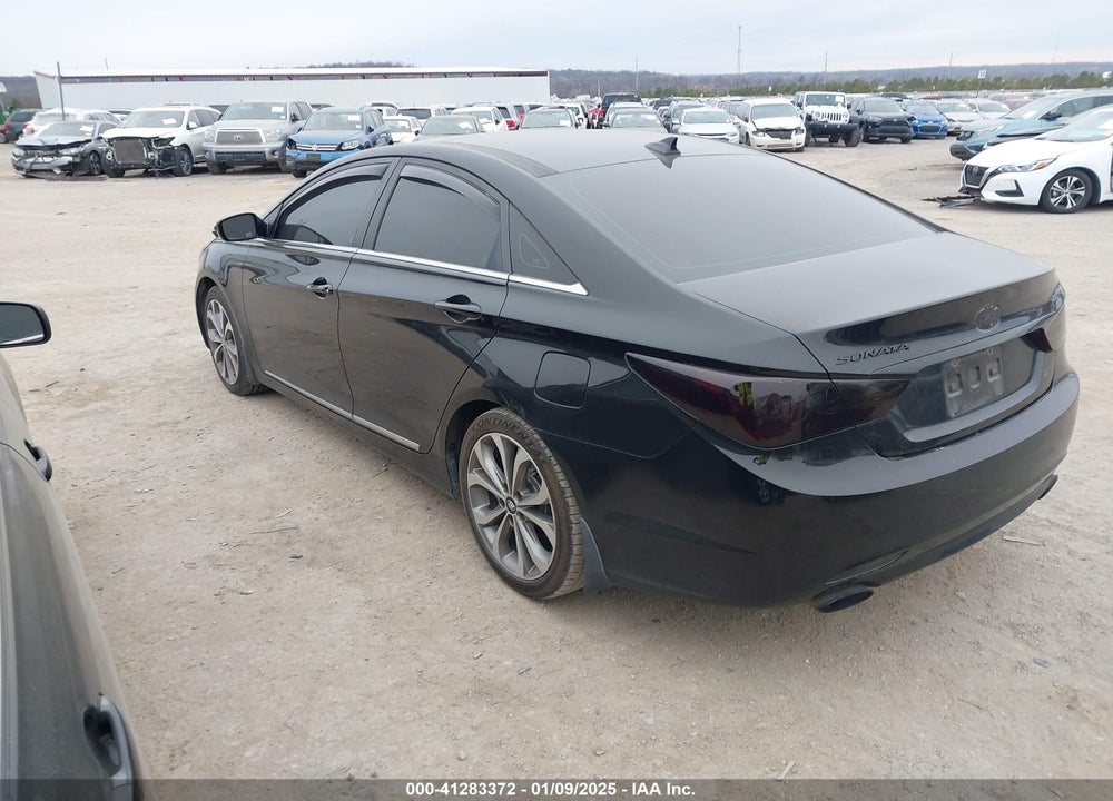 2013 HYUNDAI SONATA VIN: 5NPEC4AB8DH608457
