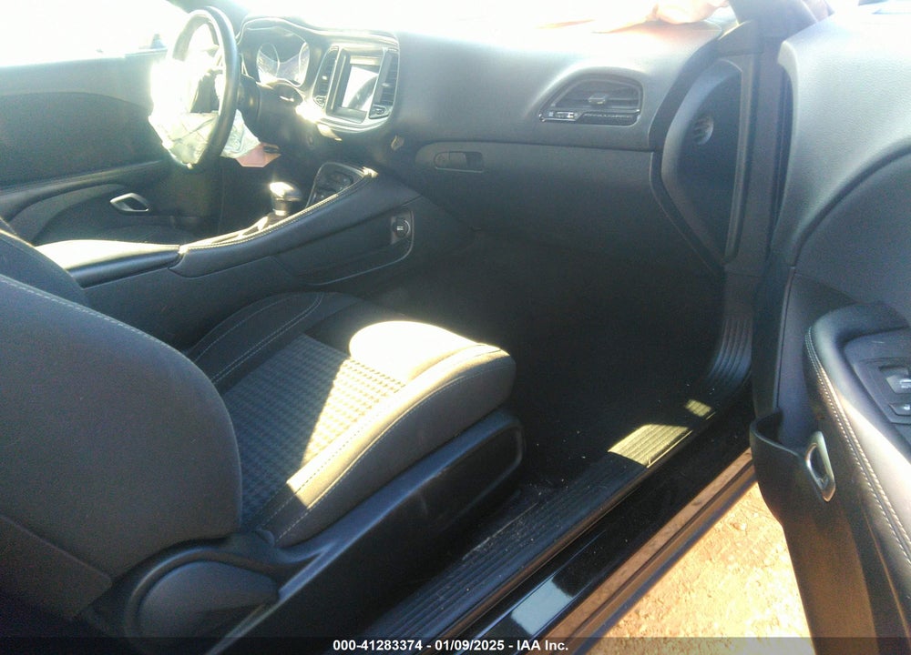 2018 DODGE CHALLENGER SXT VIN: 2C3CDZAG3JH321744