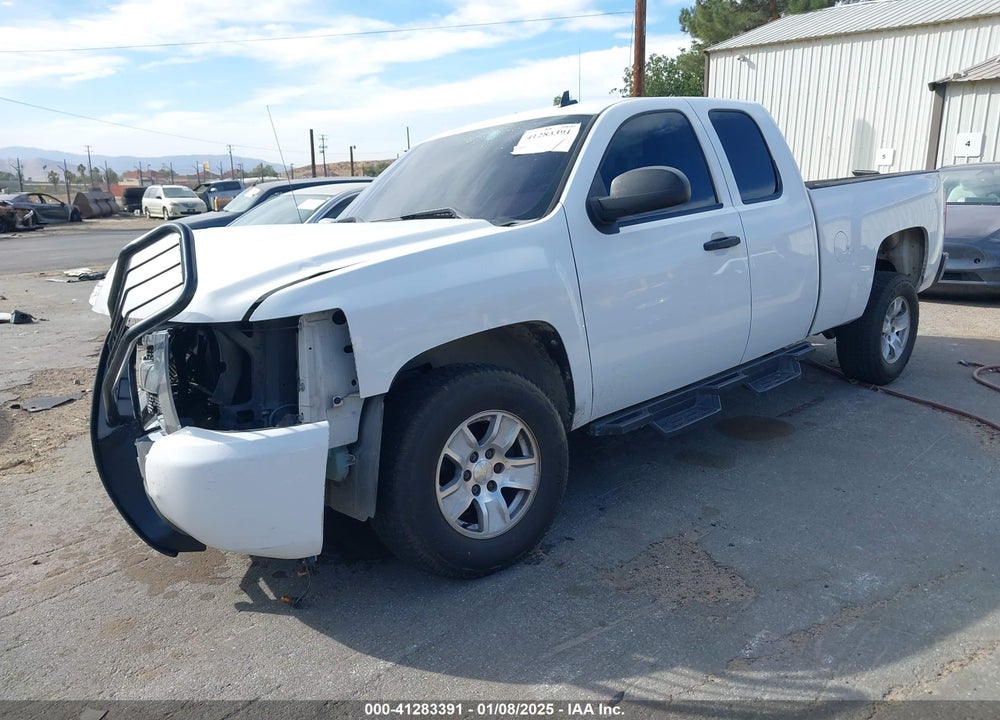 2011 CHEVROLET SILVERADO 1500 LS VIN: 1GCRCREA0BZ131481