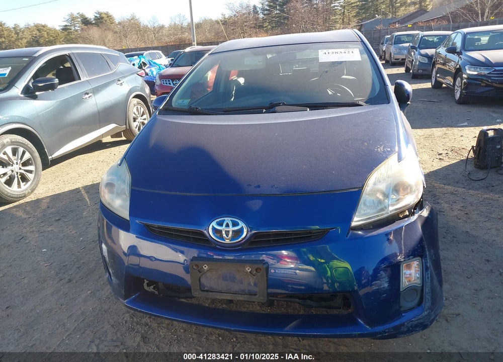 2011 TOYOTA PRIUS TWO VIN: JTDKN3DU0B5328517