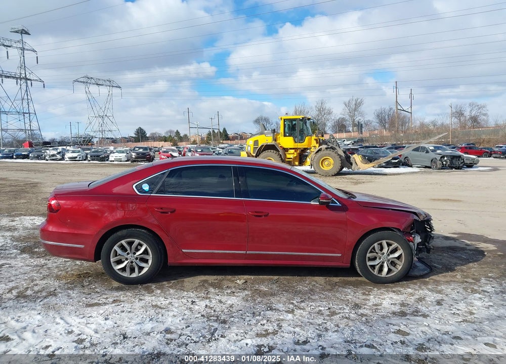 2017 VOLKSWAGEN PASSAT VIN: 1VWAT7A39HC062873