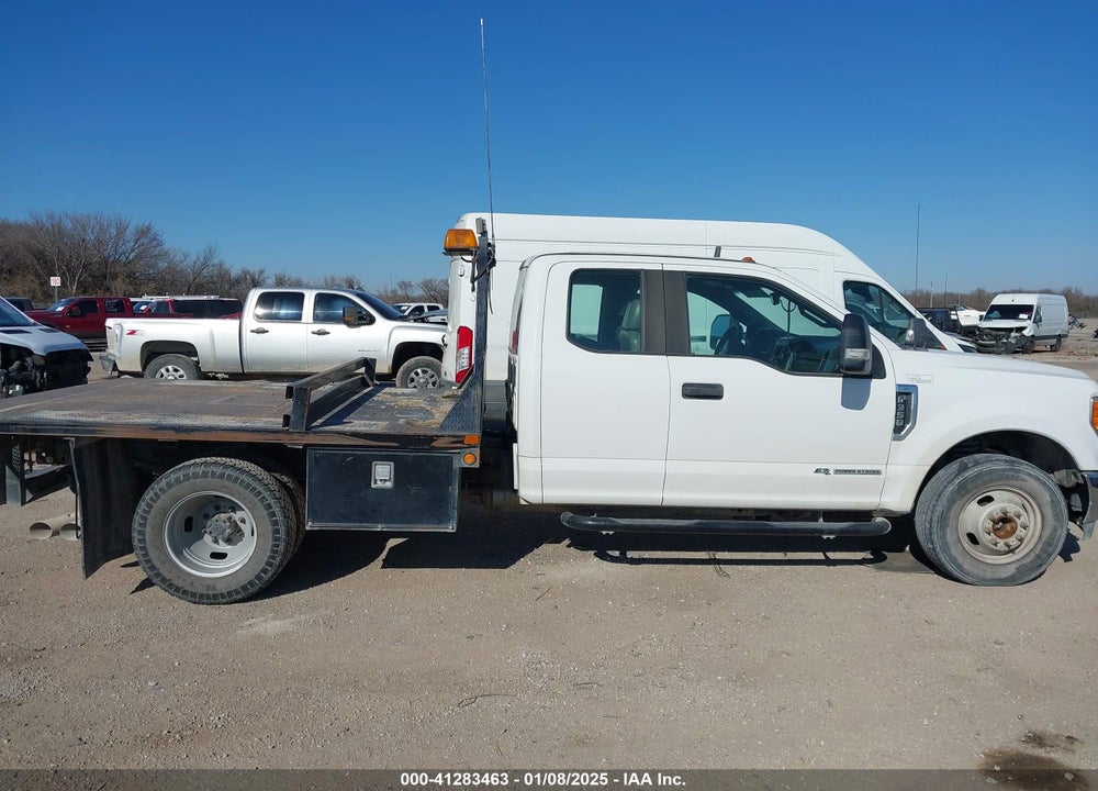 2017 FORD F-350 CHASSIS XL VIN: 1FD8X3GT1HED07591