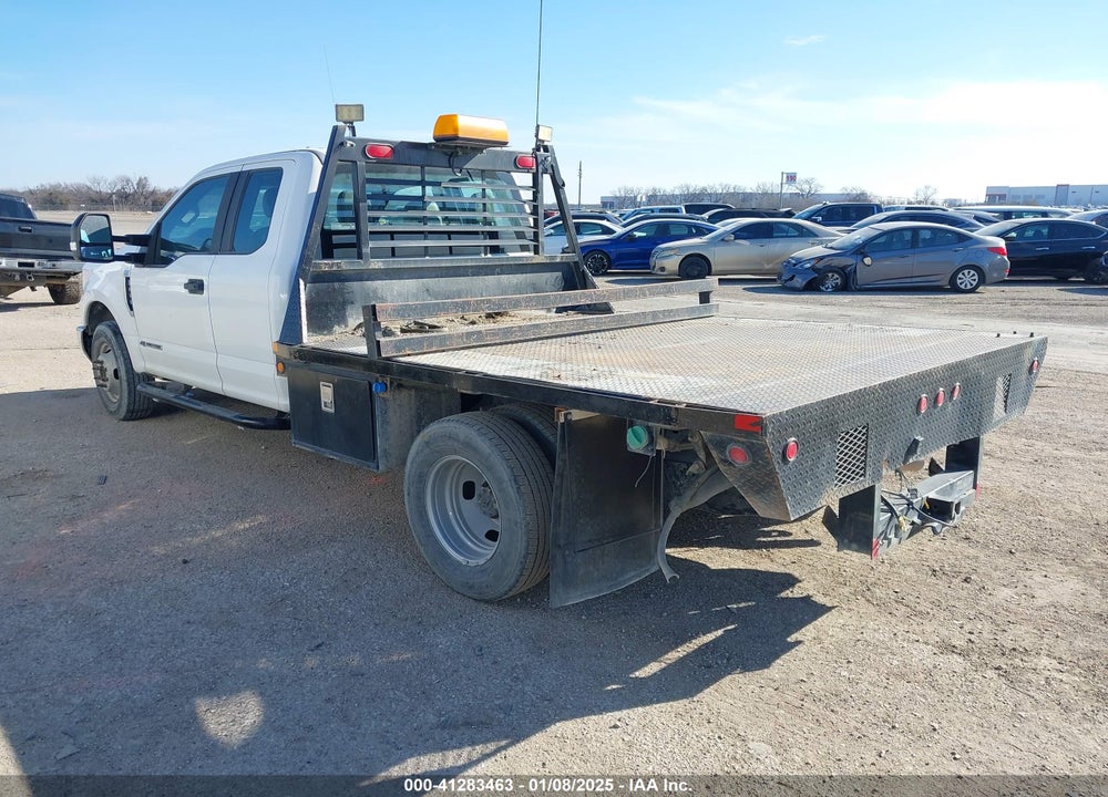 2017 FORD F-350 CHASSIS XL VIN: 1FD8X3GT1HED07591