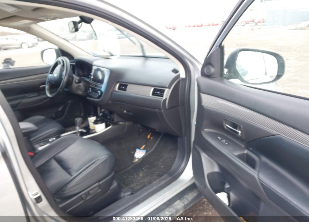 2019 MITSUBISHI OUTLANDER SEL VIN: JA4AZ3A38KZ039030