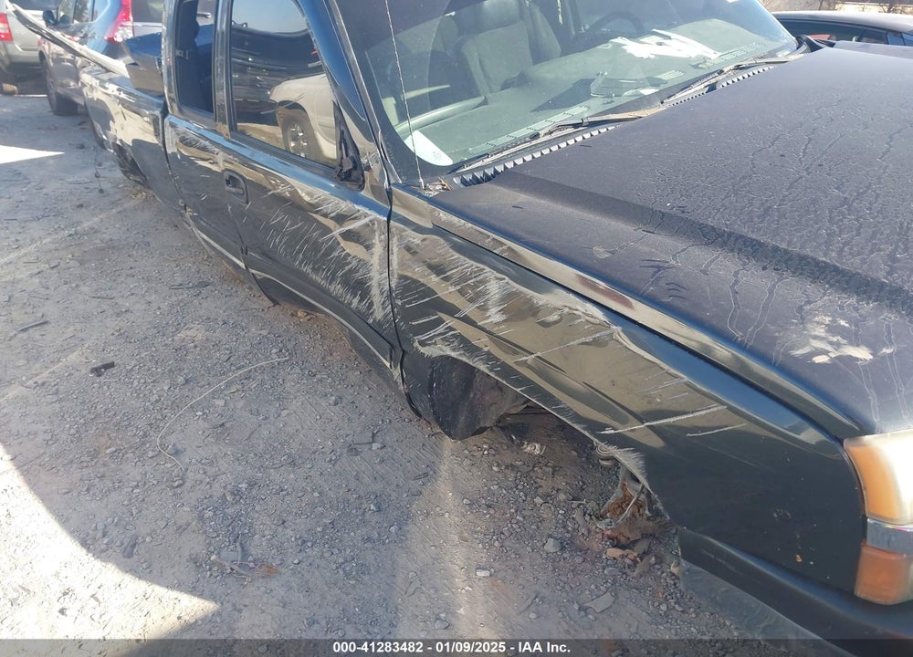 2003 CHEVROLET SILVERADO 1500 VIN: 2GCEC19XX31352031
