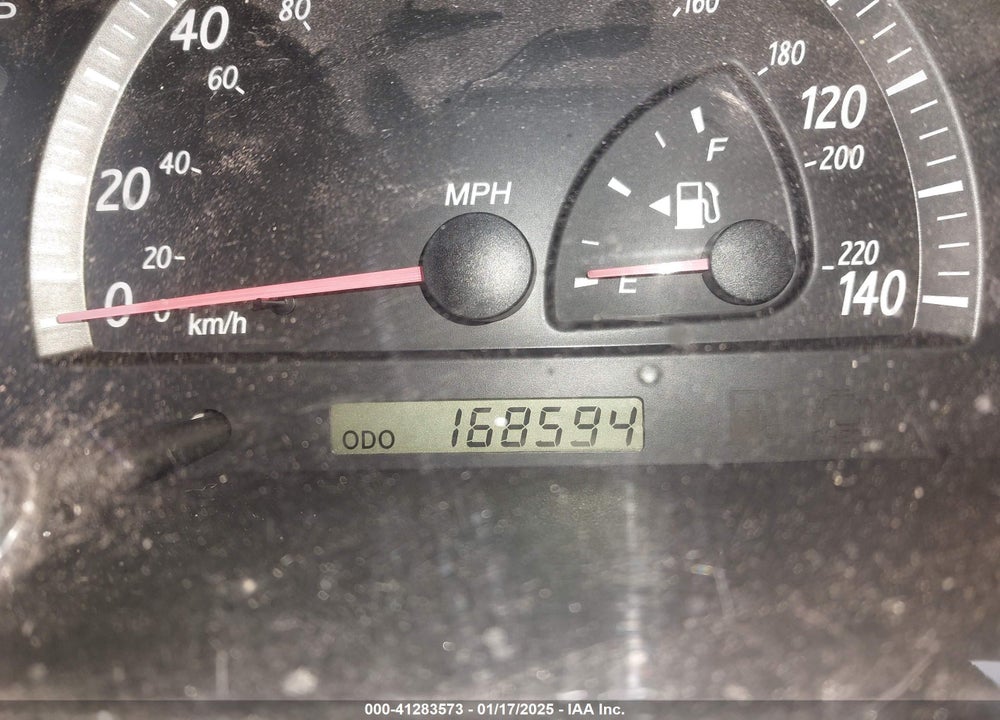 2002 TOYOTA CAMRY LE VIN: 4T1BE32K92U569897