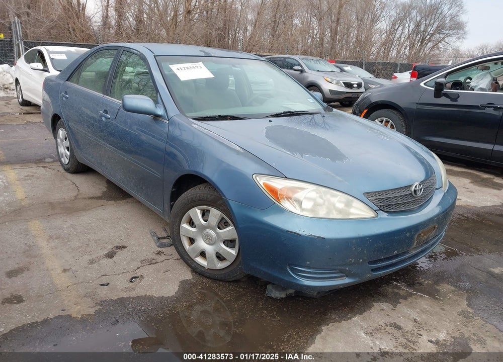 2002 TOYOTA CAMRY LE VIN: 4T1BE32K92U569897