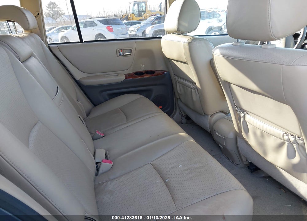 2007 TOYOTA HIGHLANDER LIMITED V6 VIN: JTEEP21A970204032