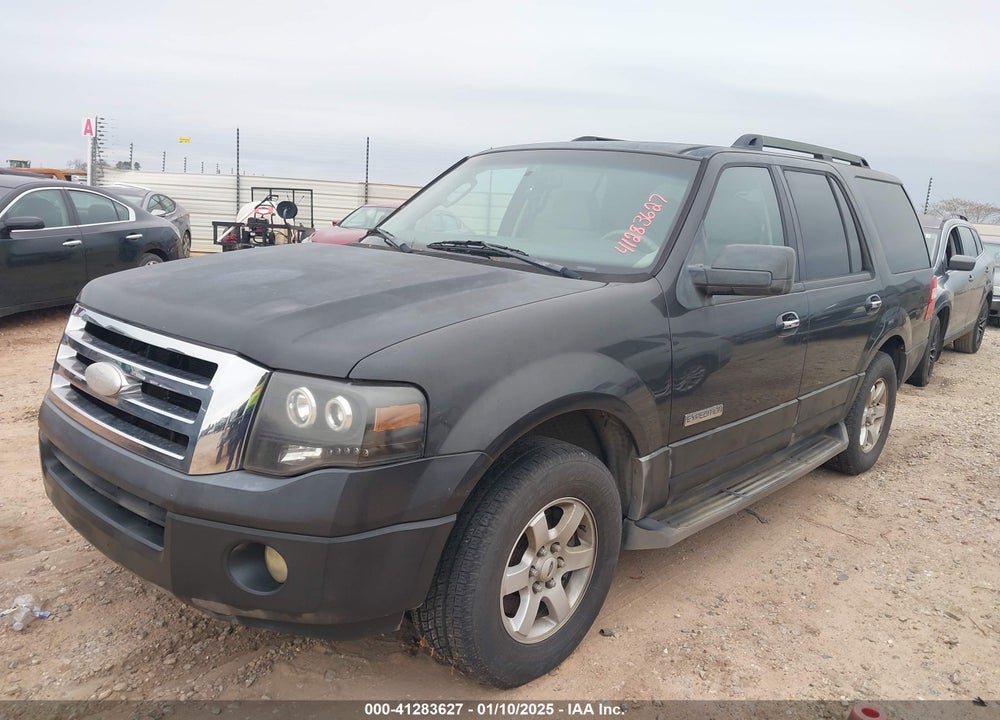 2007 FORD EXPEDITION XLT VIN: 1FMFU15537LA09952