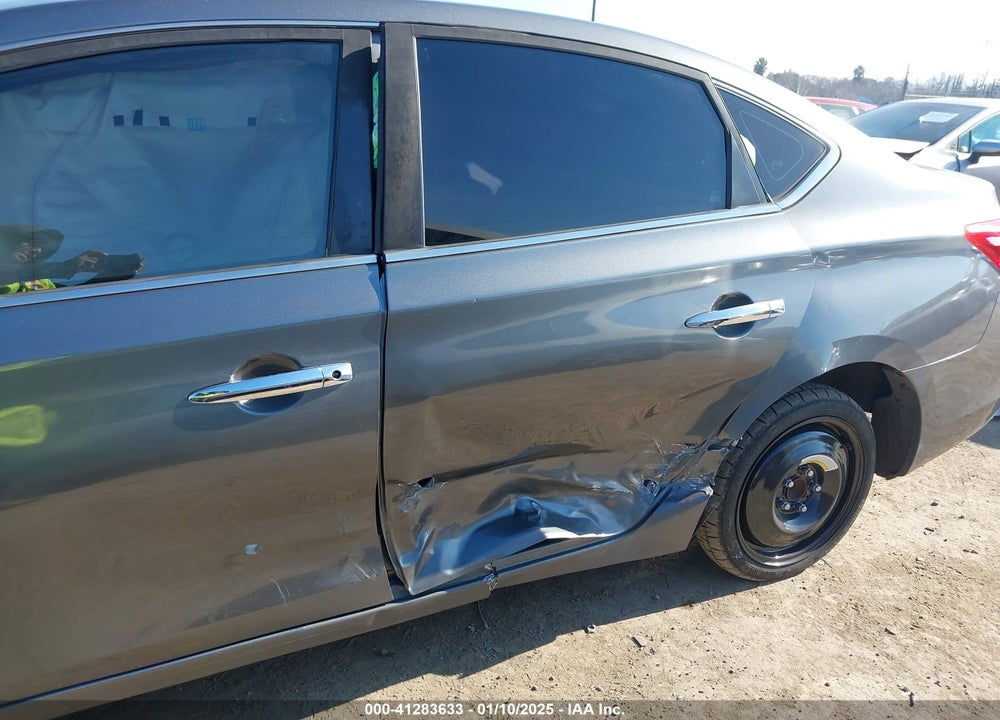 2016 NISSAN SENTRA VIN: 3N1AB7AP0GY290777