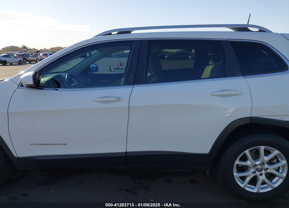 2016 JEEP CHEROKEE LATITUDE VIN: 1C4PJLCS4GW217455