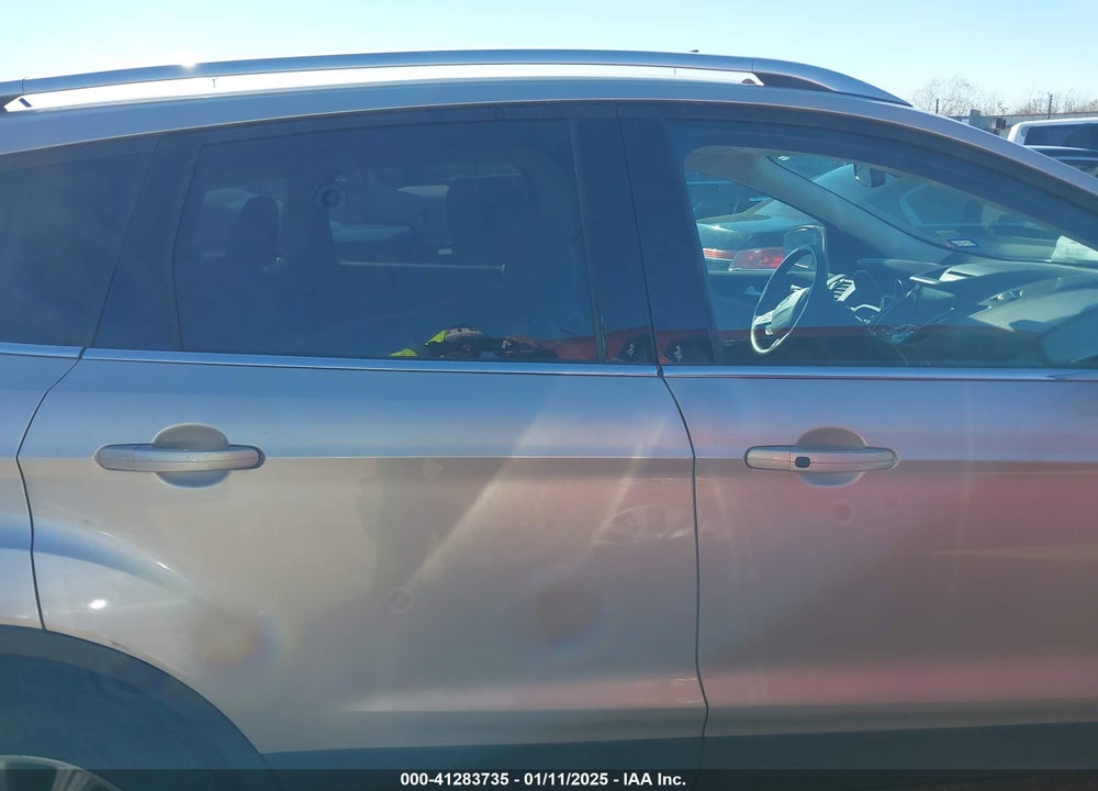 2017 FORD ESCAPE TITANIUM VIN: 1FMCU0JD7HUE46911