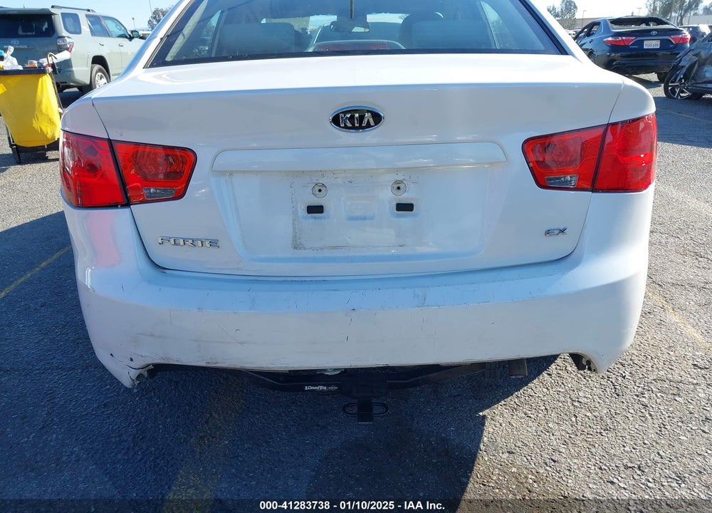 2013 KIA FORTE EX VIN: KNAFU4A24D5685731