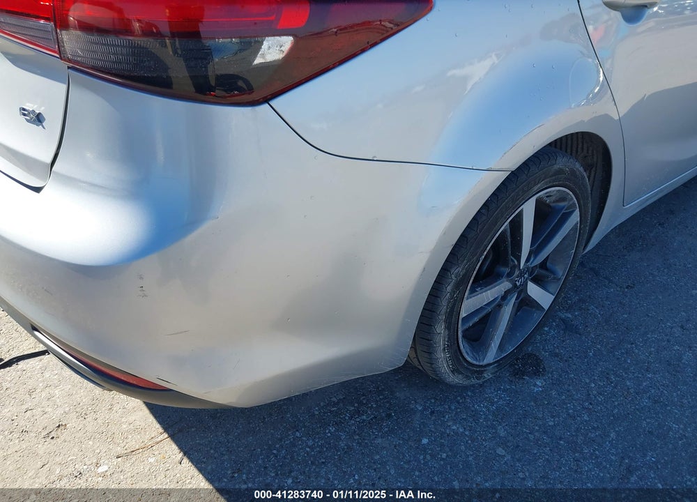 2017 KIA FORTE VIN: 3KPFL4A84HE055468