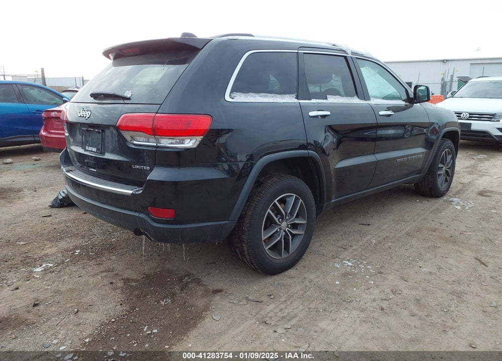 2017 JEEP GRAND CHEROKEE VIN: 1C4RJFBG9HC852083