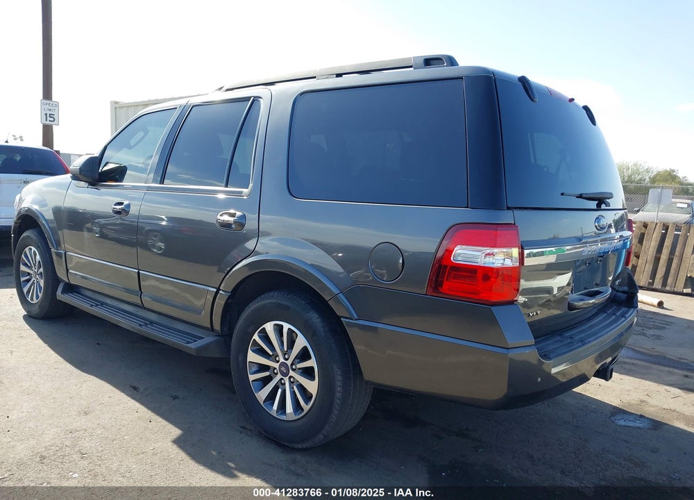 2017 FORD EXPEDITION XLT VIN: 1FMJU1HT8HEA78260